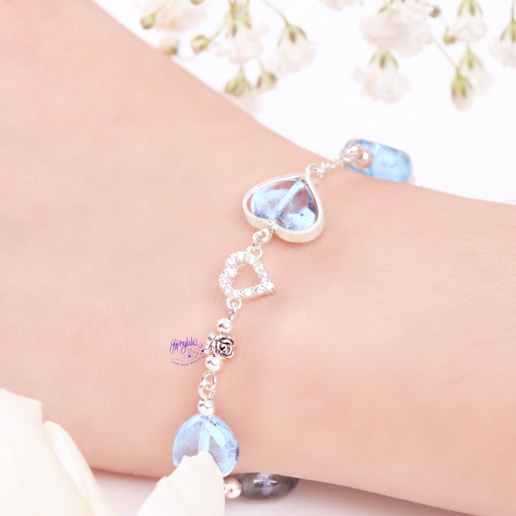 Lắc Tay Trái Tim Đá Topaz