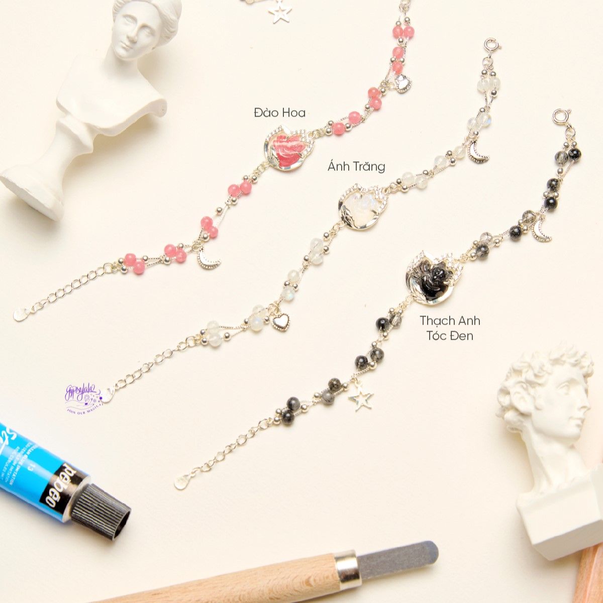 Vòng Tay Embrace Hồ Ly Đá Ánh Trăng Moonstone