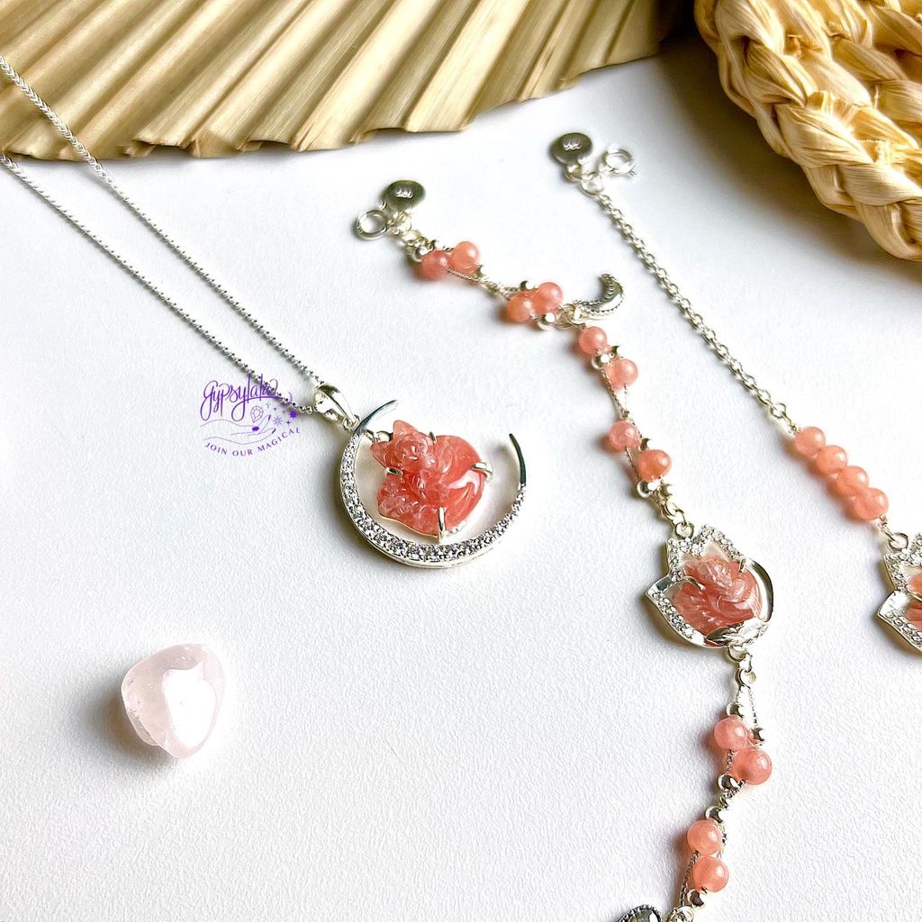 Mặt Dây Chuyền Hồ Ly Hình Trăng Đá Đào Hoa