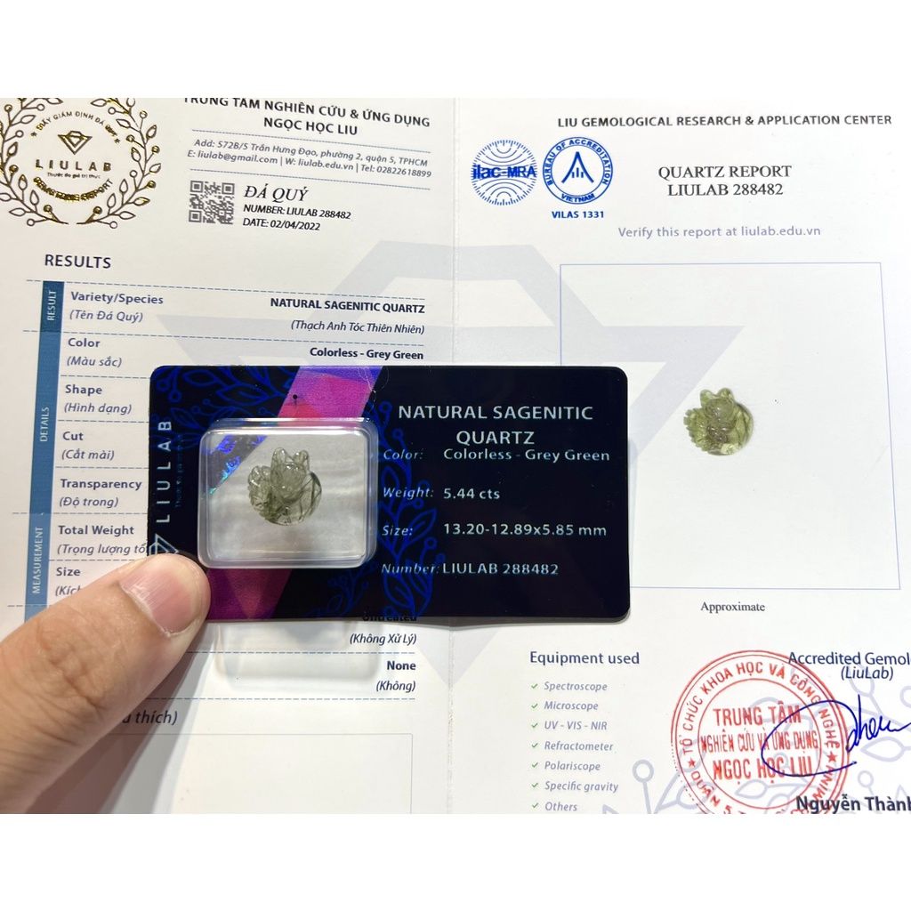 Mặt Dây Chuyền Hồ Ly Đá Thạch Anh Tóc Đen
