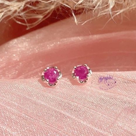 Bông Tai Đá Ruby Hồng