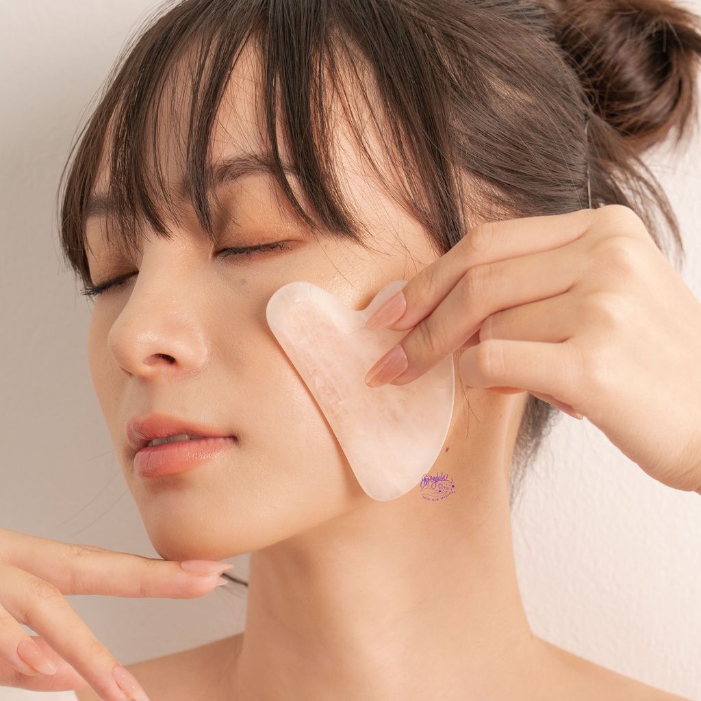 Dụng Cụ Massage Guasha Đá Thạch Anh Hồng