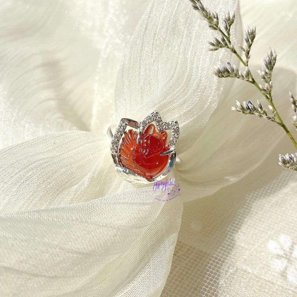  Nhẫn Hồ Ly Bọc Bạc Đá Garnet 