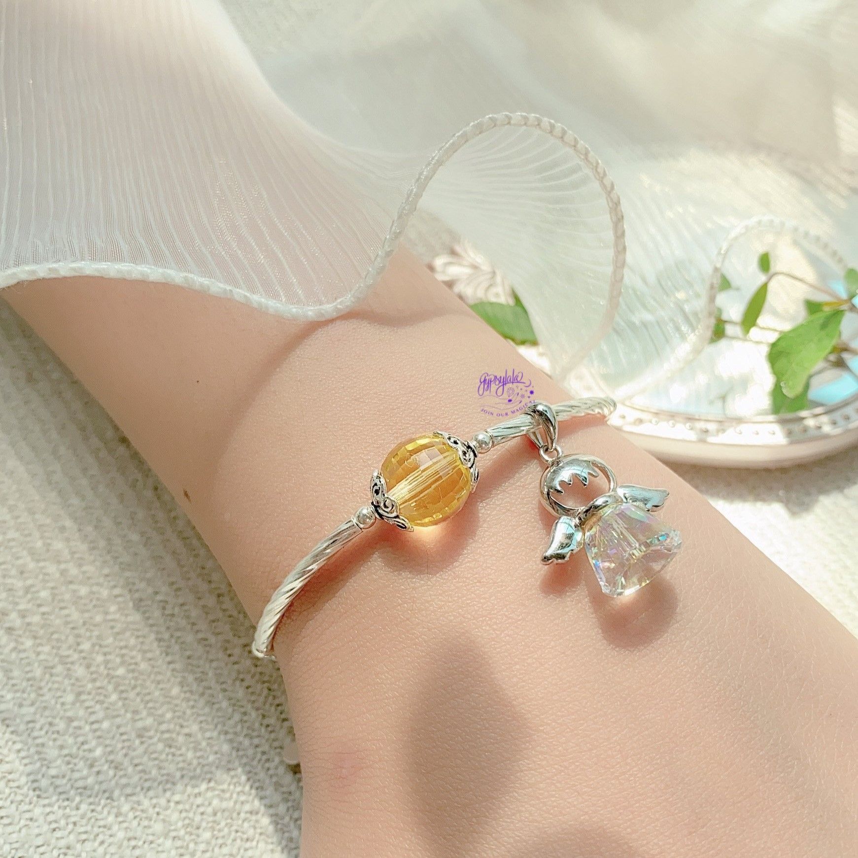 VÒNG TAY THIÊN THẦN THẠCH ANH VÀNG MỘT VIÊN