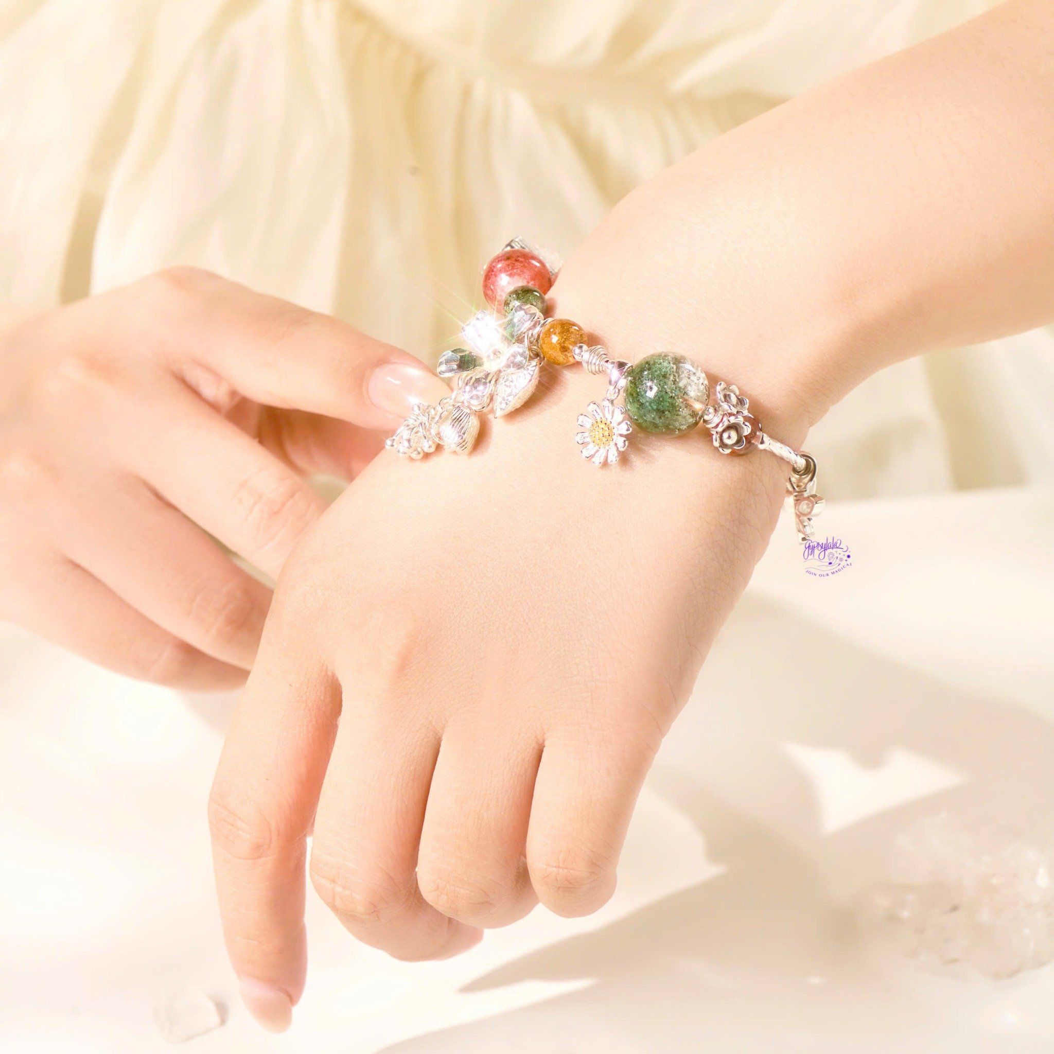 Vòng Tay Thiết Kế Nữ Floral Harmony Đá Ưu Linh Ngũ Sắc SP008139 Gypsy.lala