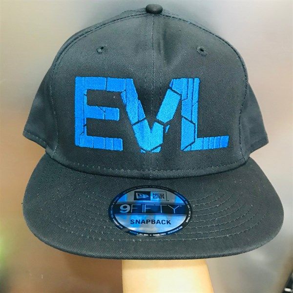NÓN EVL ĐEN CÓ CHỮ EVL XANH