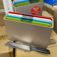 Bộ 4 thớt kèm 1 dao thái Joseph Joseph Folio Icon Regular 60230