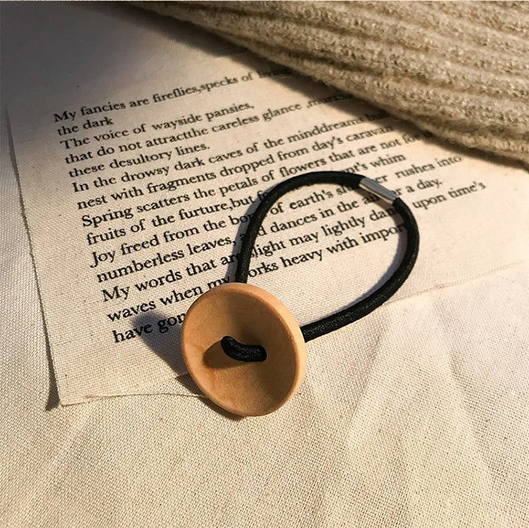 Dây thun cột tóc: Màu nâu , màu be: Đường kính 3 CM