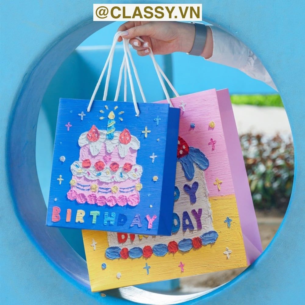 Túi giấy đựng quà sinh nhật in chữ Happy Birthday dây quai dù in hoạ tiết tranh sơn dầu màu xanh, hồng PK1872
