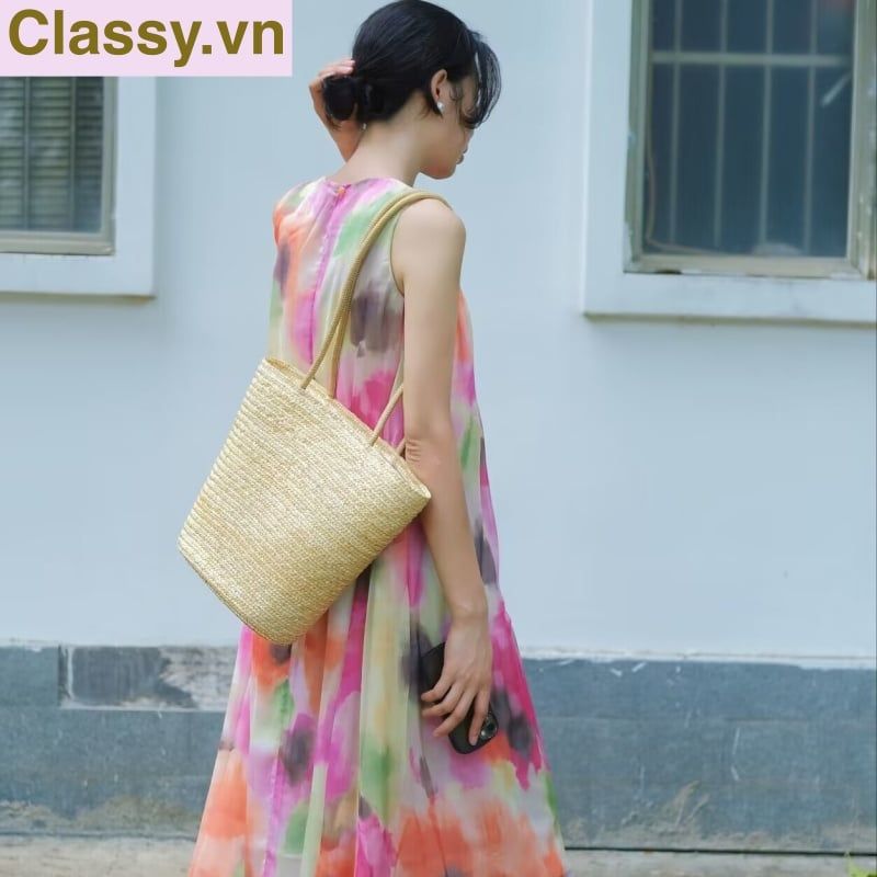 Túi cỏ bàng dáng bầu, có lớp lót làm từ cỏ bàng 100% thiên nhiên, từ bàn tay thợ thủ công Việt Nam T985