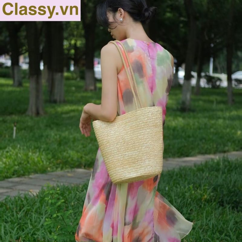  Túi cỏ bàng dáng bầu, có lớp lót làm từ cỏ bàng 100% thiên nhiên, từ bàn tay thợ thủ công Việt Nam T985 