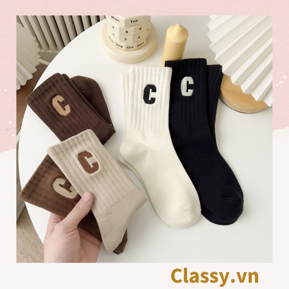 Classy Tất cổ cao, vớ cổ cao in chữ, màu trung tính basic G1363