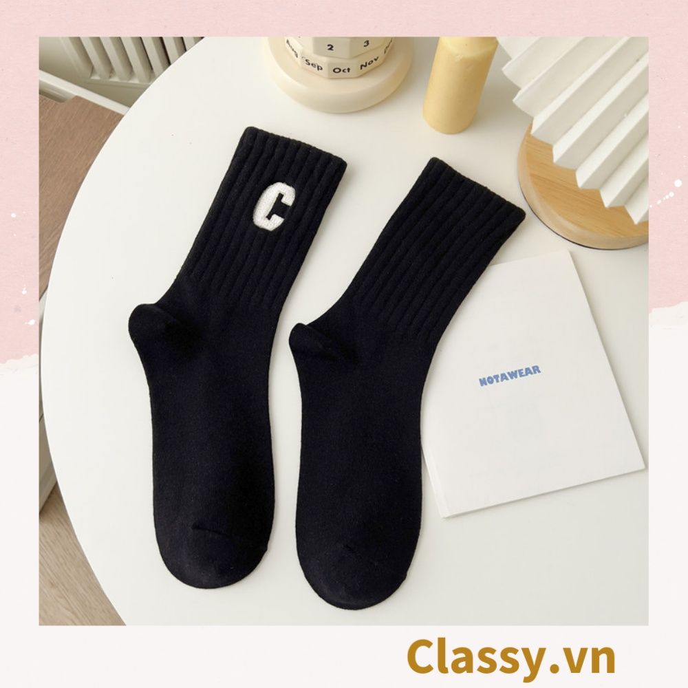 Classy Tất cổ cao, vớ cổ cao in chữ, màu trung tính basic G1363