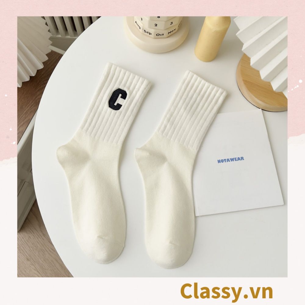 Classy Tất cổ cao, vớ cổ cao in chữ, màu trung tính basic G1363