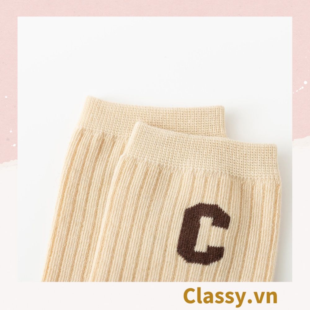 Classy Tất cổ cao, vớ cổ cao in chữ, màu trung tính basic G1363
