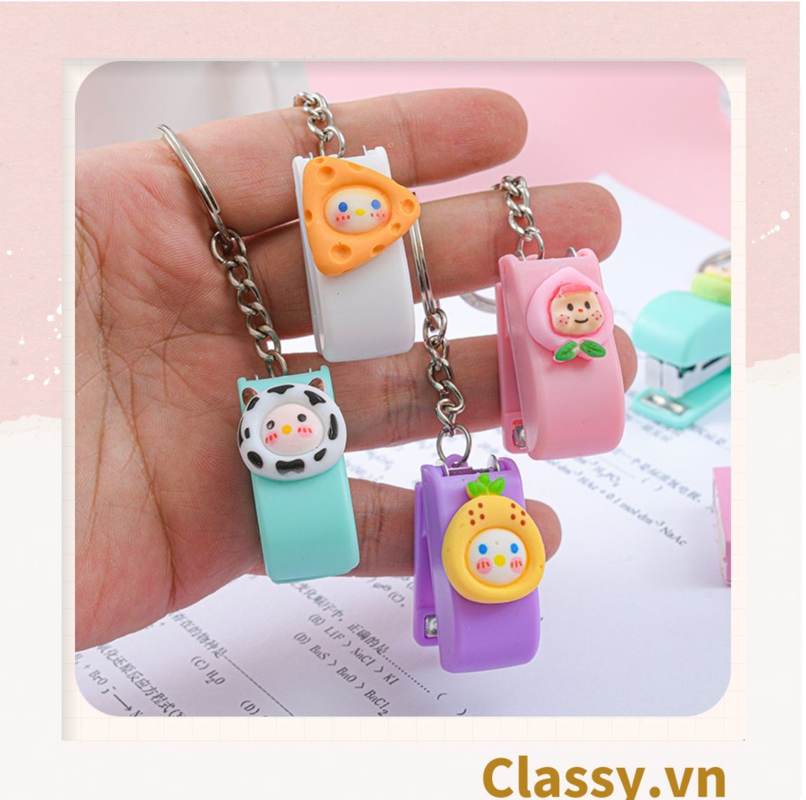 Bấm giấy dập ghim mini Classy đa năng cỡ nhỏ 3.9x1.6x2.7CM, nhiều màu đa dạng có thể dùng làm móc khóa PK1216