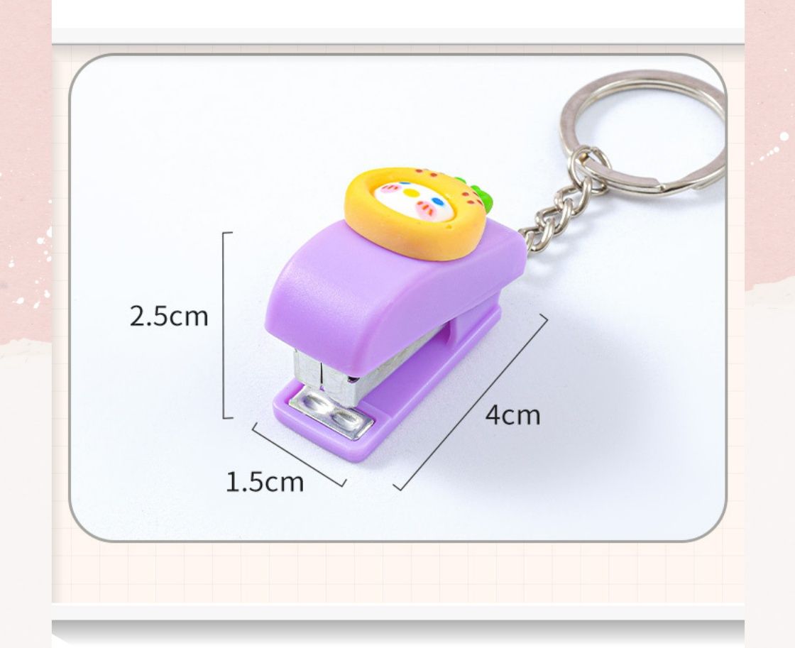 Bấm giấy dập ghim mini Classy đa năng cỡ nhỏ 3.9x1.6x2.7CM, nhiều màu đa dạng có thể dùng làm móc khóa PK1216