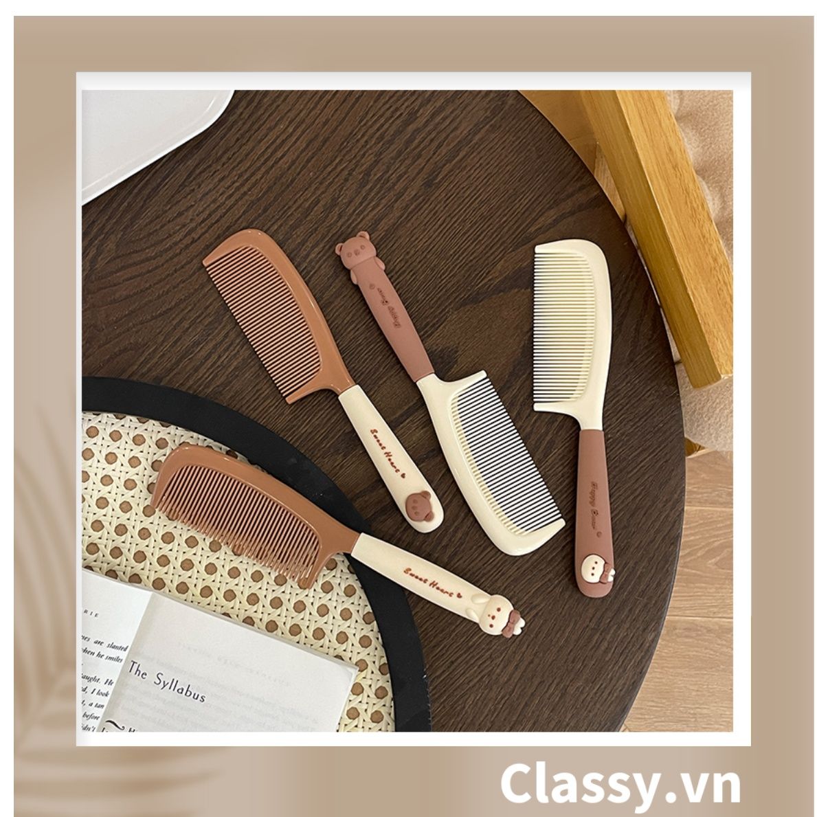  Classy Lược cầm tay mini 2 màu, nhỏ gọn tiện lợi PK1563 