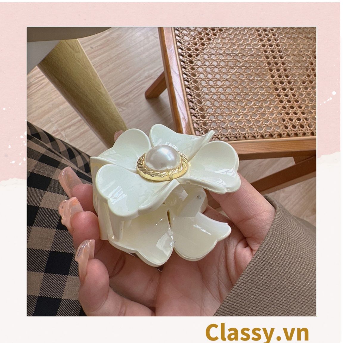 Classy Kẹp hoa đính hạt kiểu dáng sang trọng PK1640