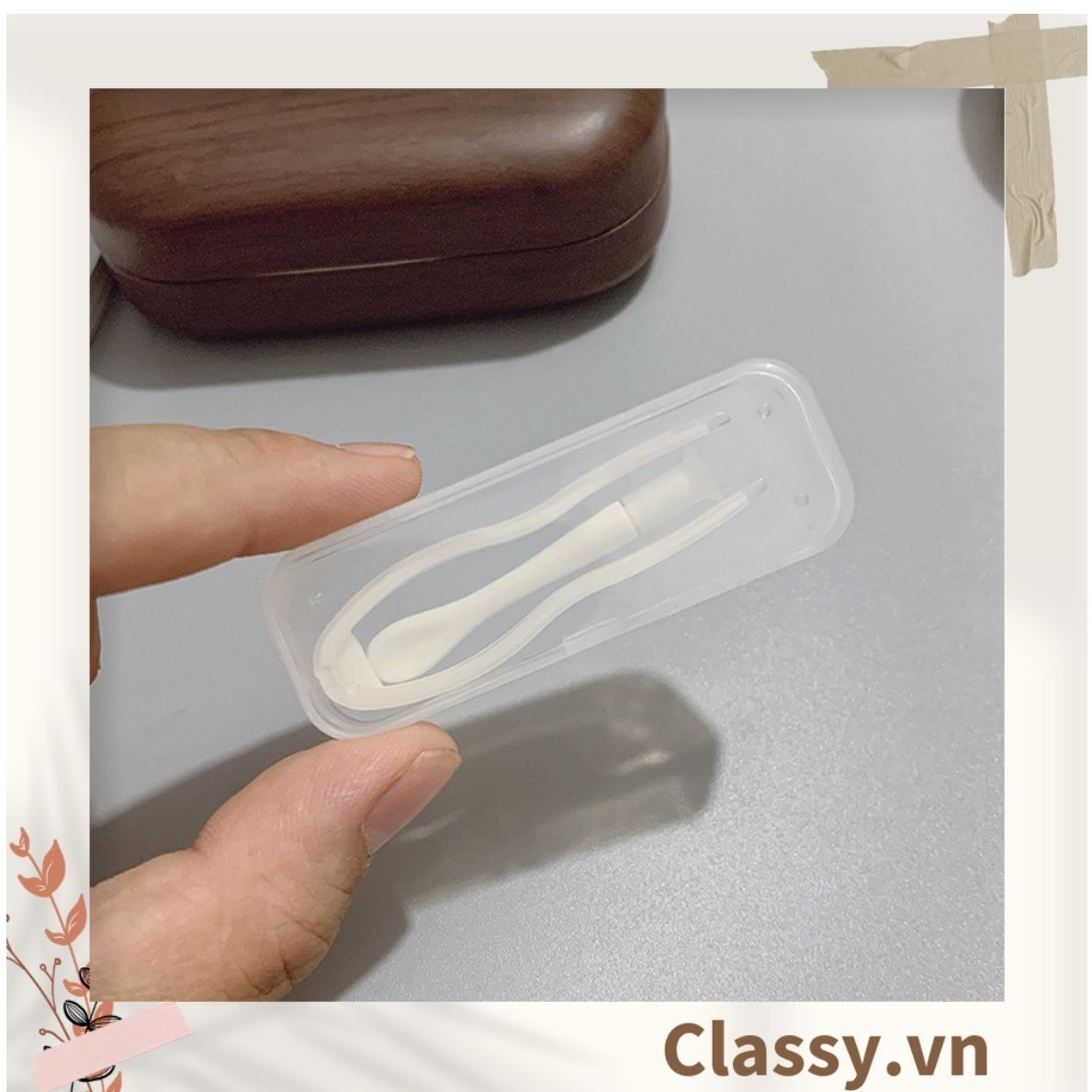 Hộp đựng kính áp tròng màu gỗ kèm gương 1 khay đựng lens, có gương soi giả gỗ rất sang trọng PK1658