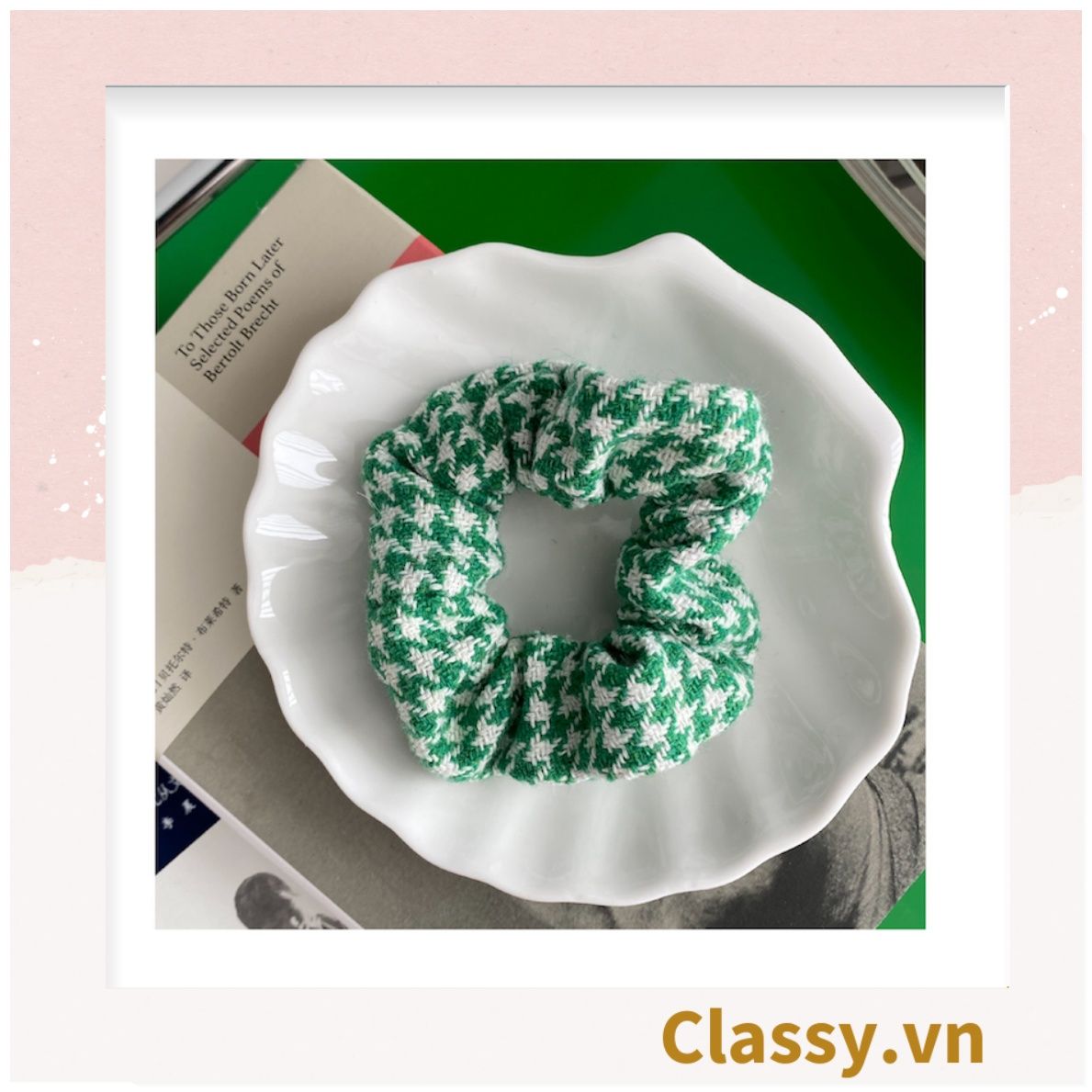 Scrunchies cột tóc, buộc tóc vải tuýt to bản, sang trọng, họa tiết kẻ sọc tông xanh quý phái thanh lịch PK705