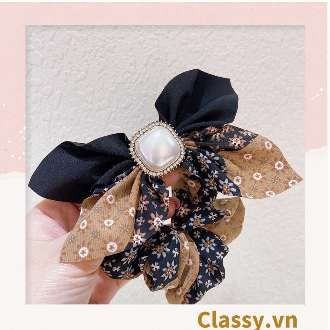 PK773 Scrunchies buộc tóc nhiều tông be, đính hạt; style hoàng gia nhiều lớp sang chảnh