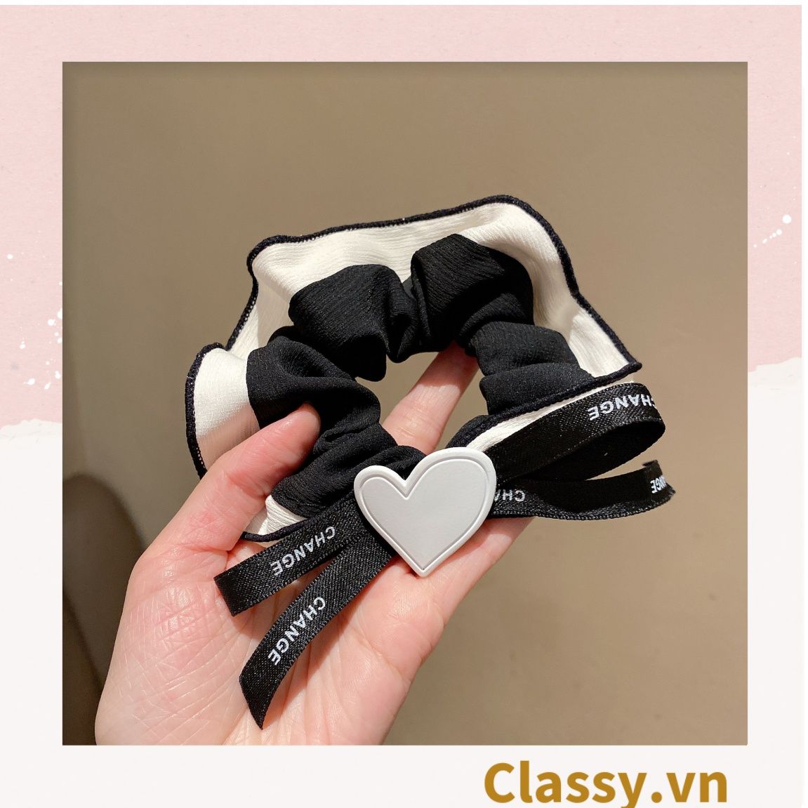 PK774 Bộ sưu tập hoàng gia - Scrunchies, kẹp tóc, nơ buộc tóc tông be, gắn ruy băng và đính đá nhiều lớp sang chảnh