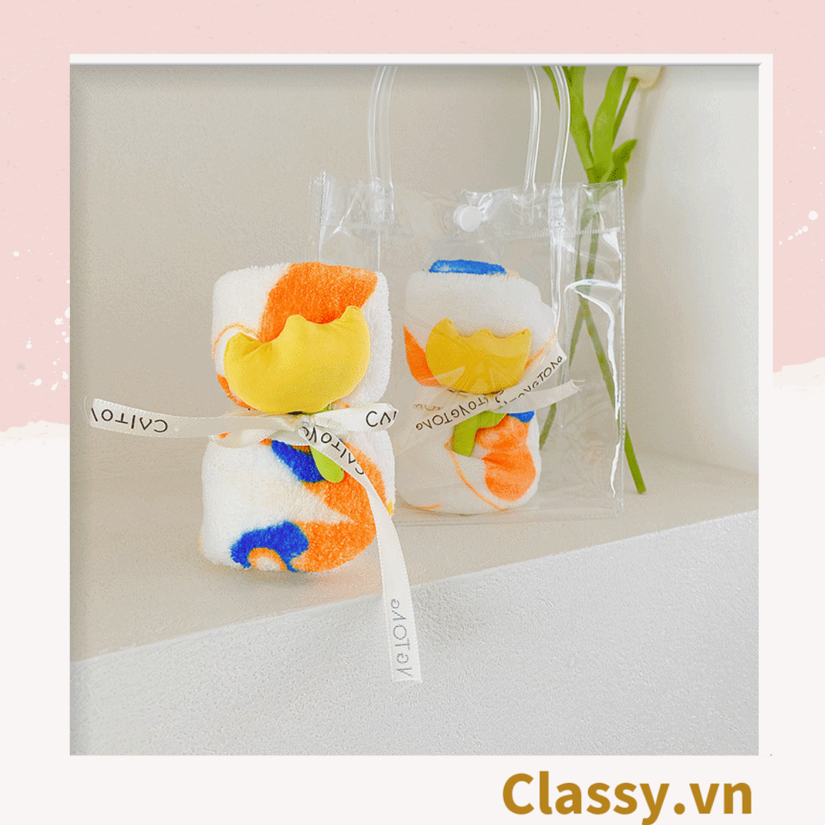 Khăn tắm nhỏ 30 X 60 CM Xếp Thành gắn hoa tulip kèm ruy băng Q1771