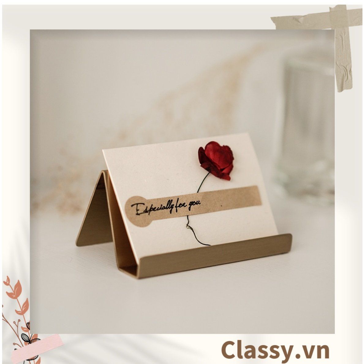Thiệp Cổ điển Vintage gắn hoa khô kèm phong bì giấy kraft và nhãn dán sticker Q626