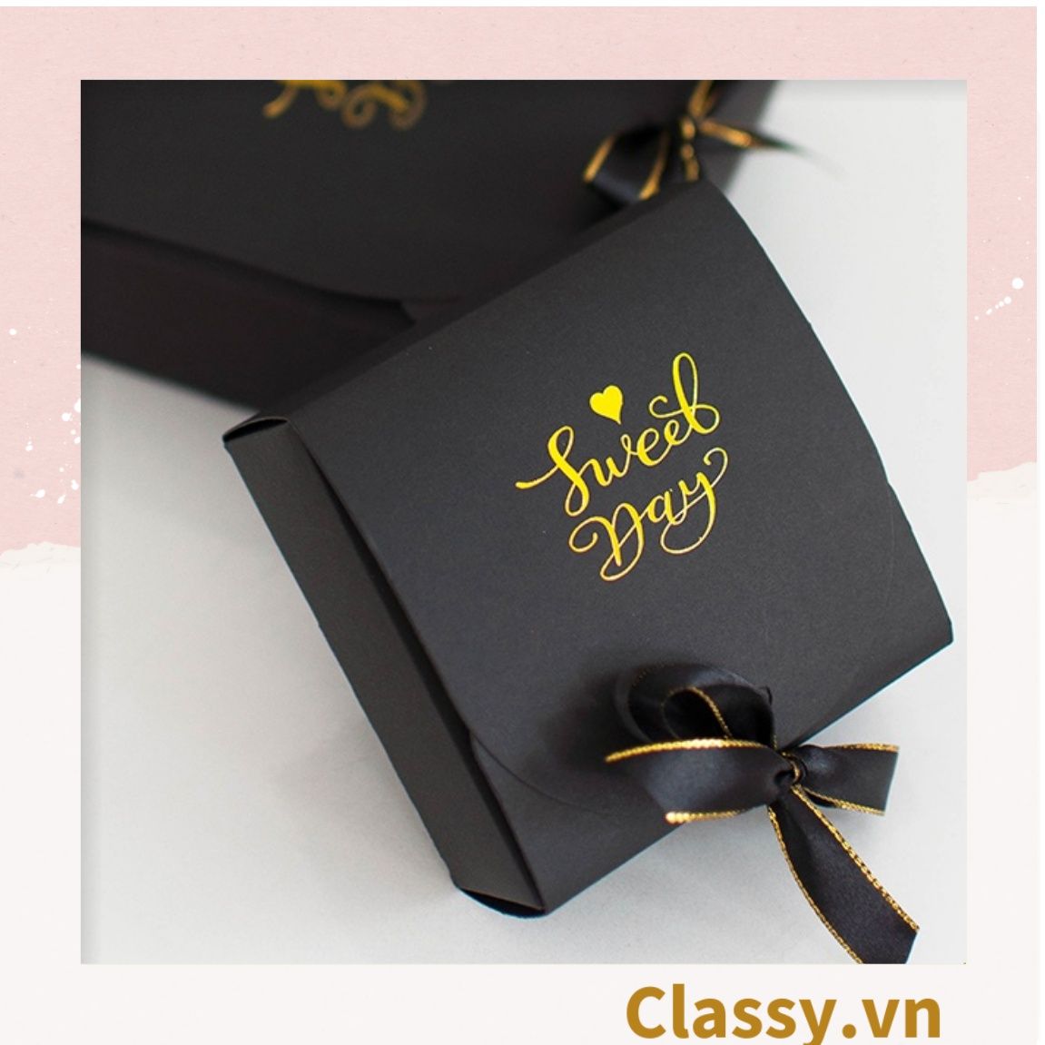 Hộp giấy đựng bánh tráng miệng, bánh kẹo, quà tặng thắt dây ruy băng tự gấp Q628