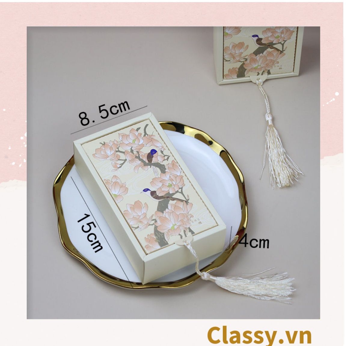 Q904 - (Kích thước 8.5*4.3*14.9cm) - Hộp giấy cổ điển bằng giấy tự gấp đựng quà tặng kèm ruy băng