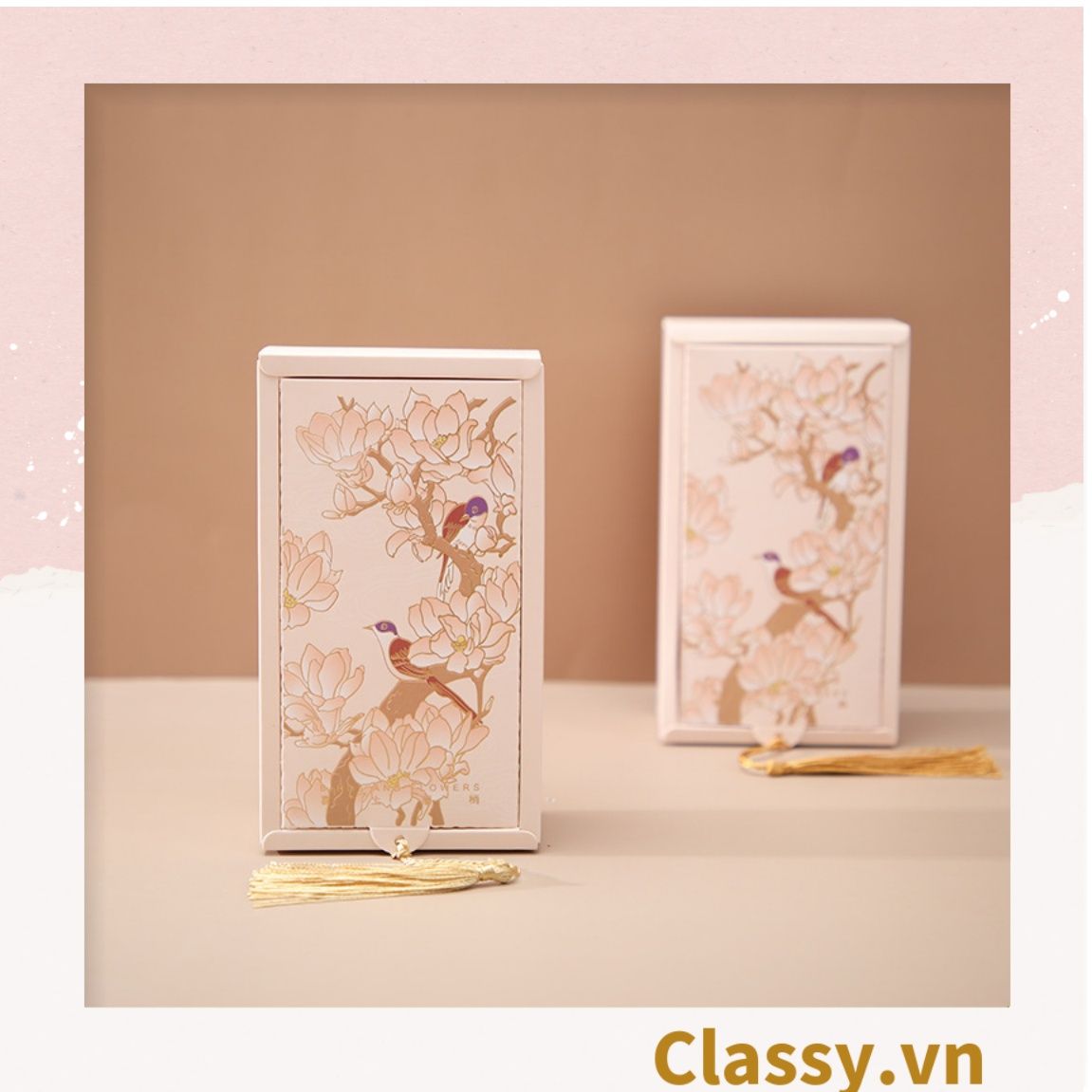 Q904 - (Kích thước 8.5*4.3*14.9cm) - Hộp giấy cổ điển bằng giấy tự gấp đựng quà tặng kèm ruy băng