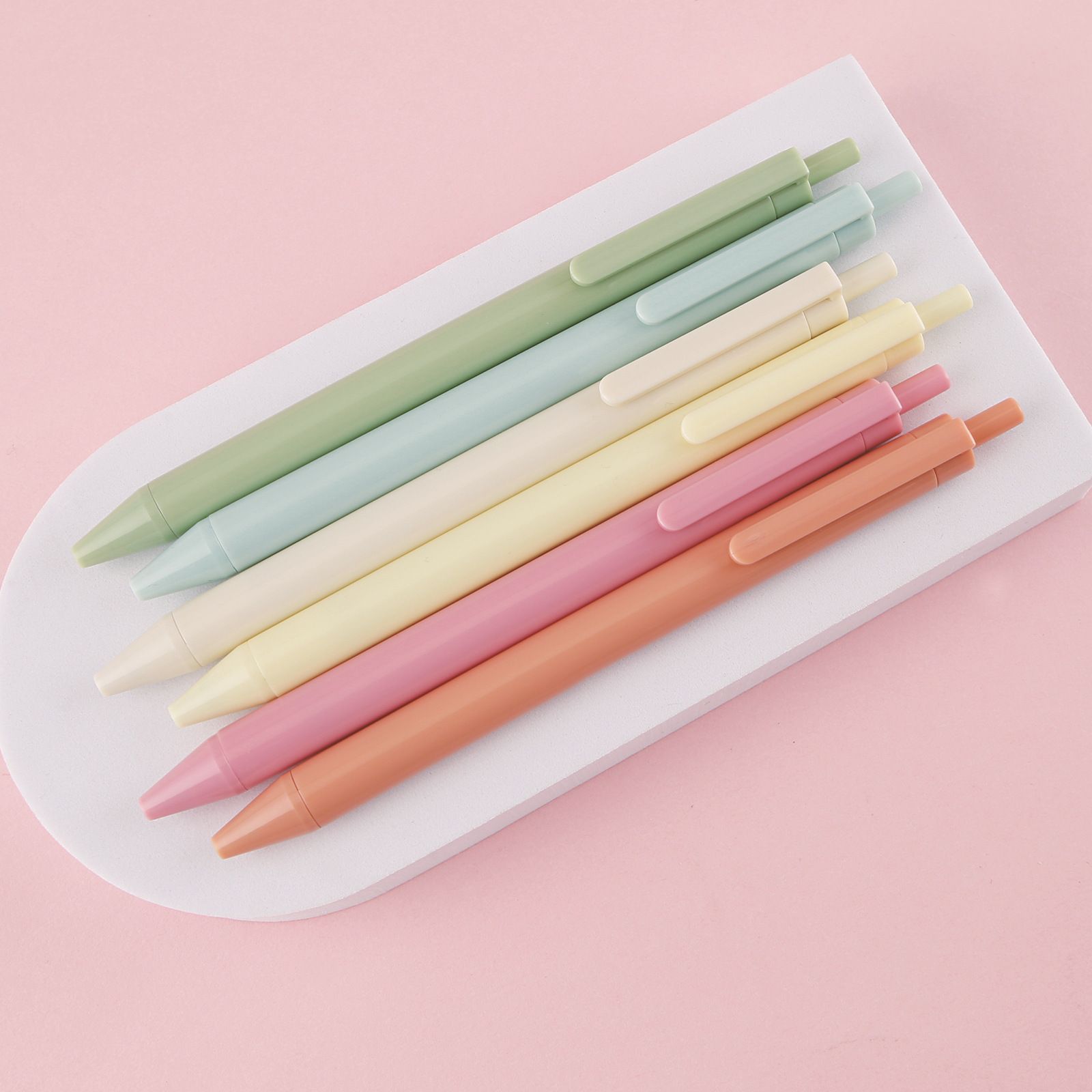 Bút gel màu trơn 0.5mm, tone pastel nổi bật, thích hợp cho sinh viên/nhân viên văn phòng PK1143