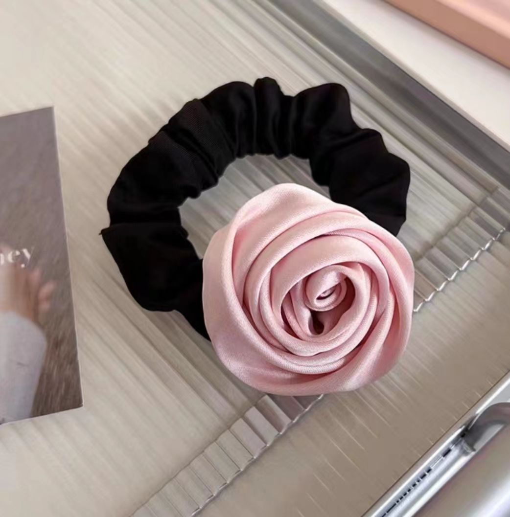 Dây cột tóc hoa hồng roses bằng vải satin sang trọng nữ tính, thun buộc tóc đáng yêu phong cách nữ tính dành cho nữ PK1737