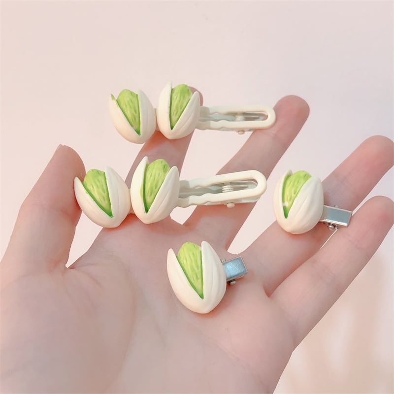 Kẹp tóc dạng clip mỏ vịt, họa tiết minh họa hình hạt dẻ cười PK935