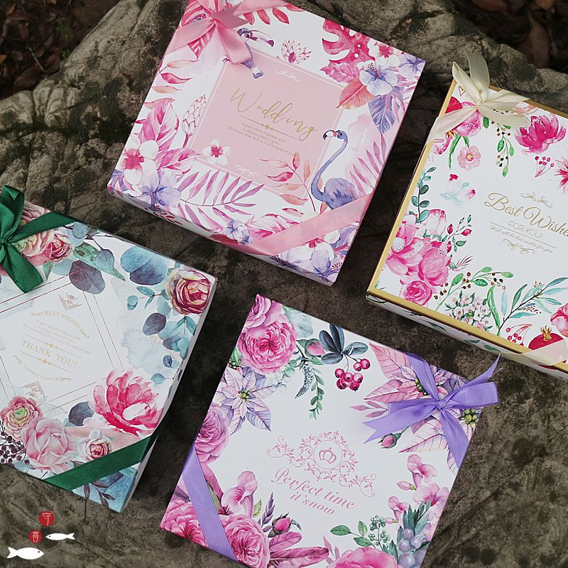 Classy Hộp quà tặng, Túi quà tặng hoa hồng dày dặn, sang trọng Q1546