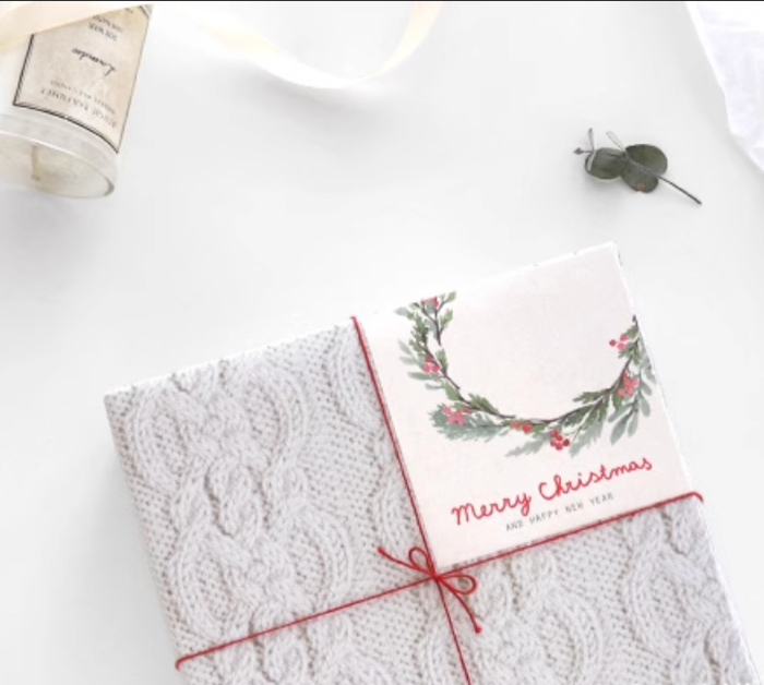 Nhãn dán hộp sticker Classy giấy C bóng họa tiết vintage dùng để trang trí, niêm phong chủ đề Christmas kích thước 8 X 8 CM Q1812