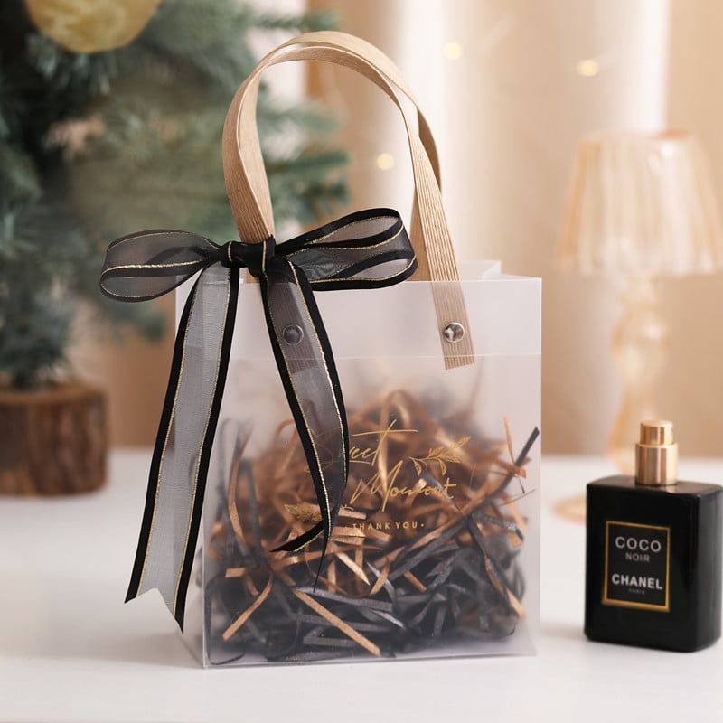 Classy Túi quà tặng, túi quai xách nhựa trong suốt nhiều kích cỡ, kèm ruy băng, giấy lót Q1886