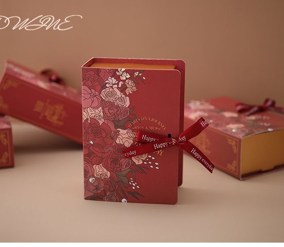 Hộp giấy đựng quà tặng gắn ruy băng Happy Every, đựng son môi, nước hoa, sô cô la Q496