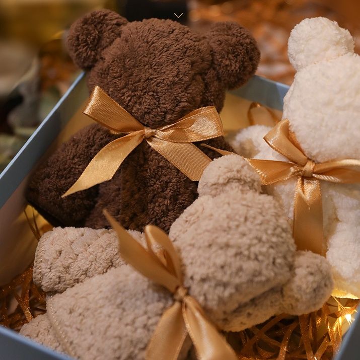 Q965 Khăn Mặt Xếp Thành Gấu Teddy Siêu Dễ Thương, kèm ruy băng và Tag Thank you đính kèm