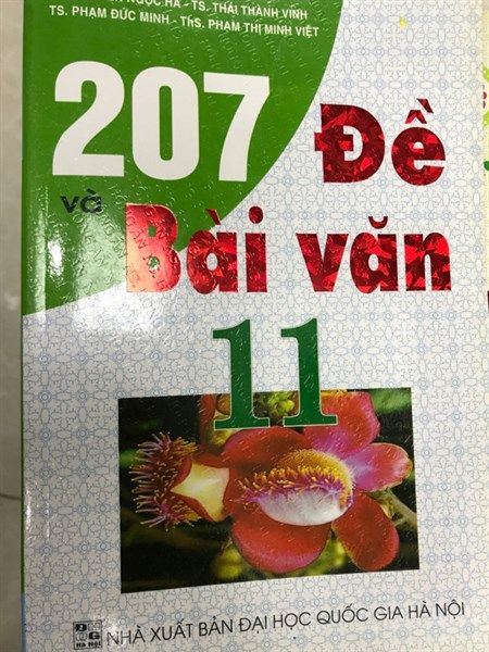 207 đề và bài văn 11 NXB Đh QG Hà nội