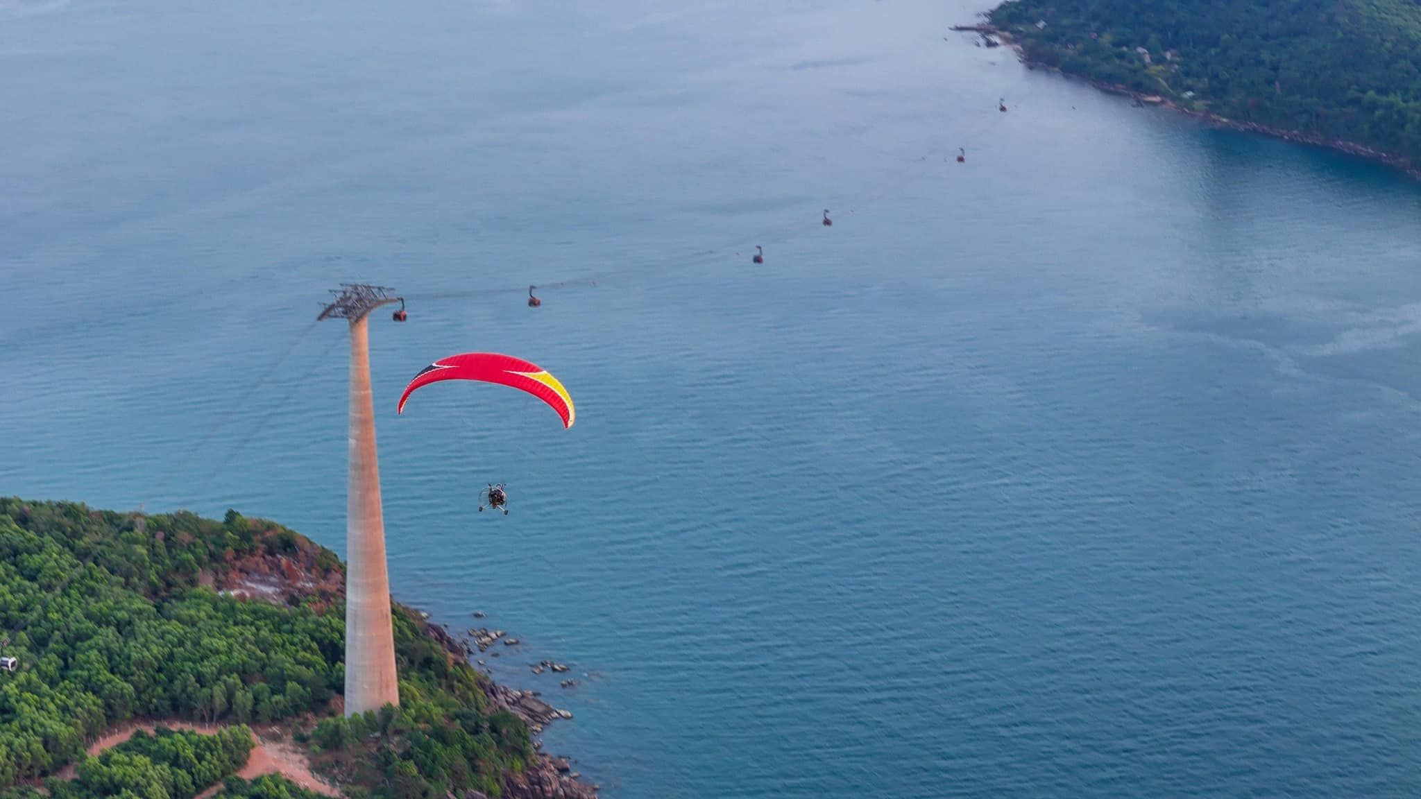 TOUR DÙ LƯỢN PHÚ QUỐC - SUNSET FLIGHT