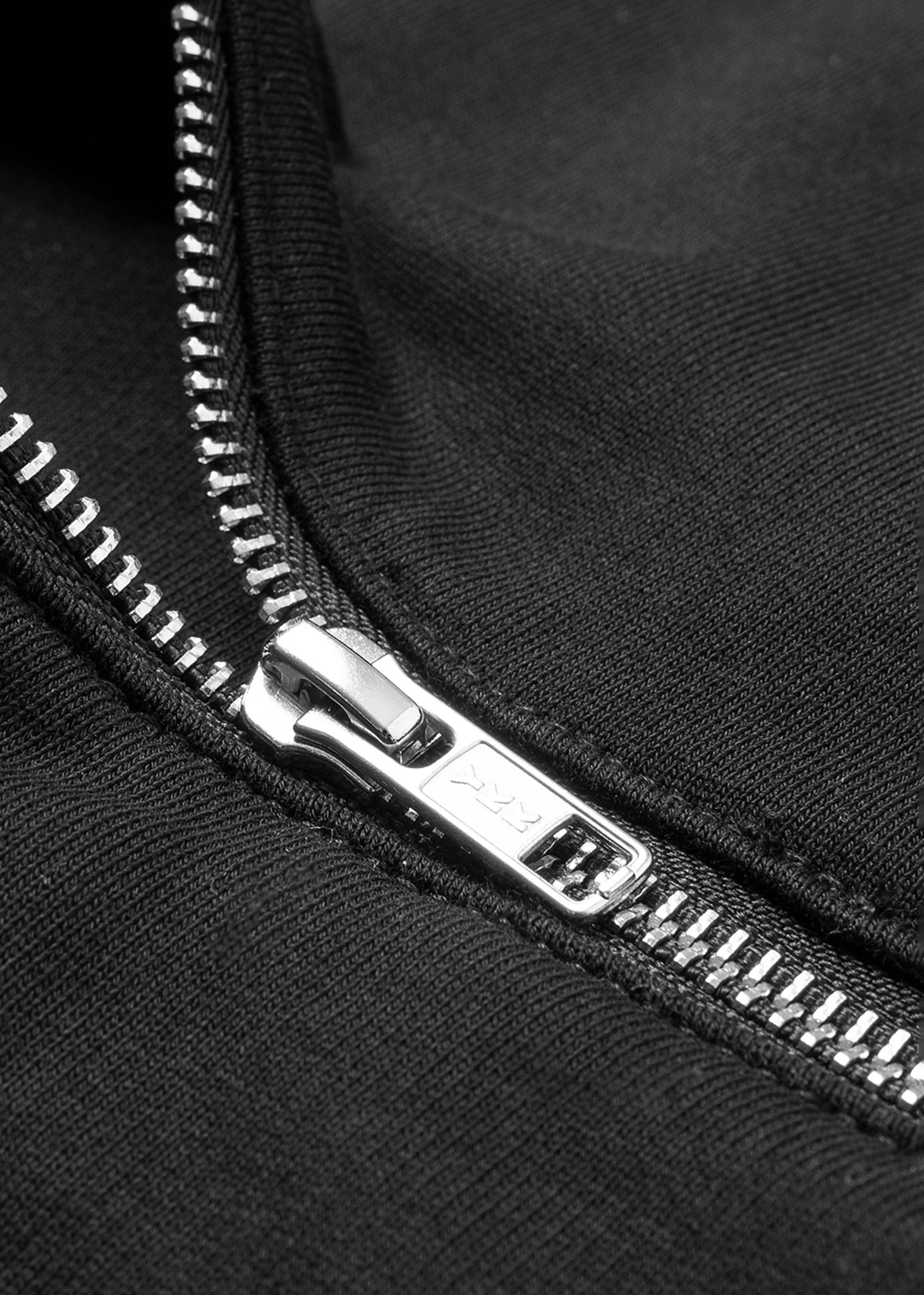  23BZip hoodie 