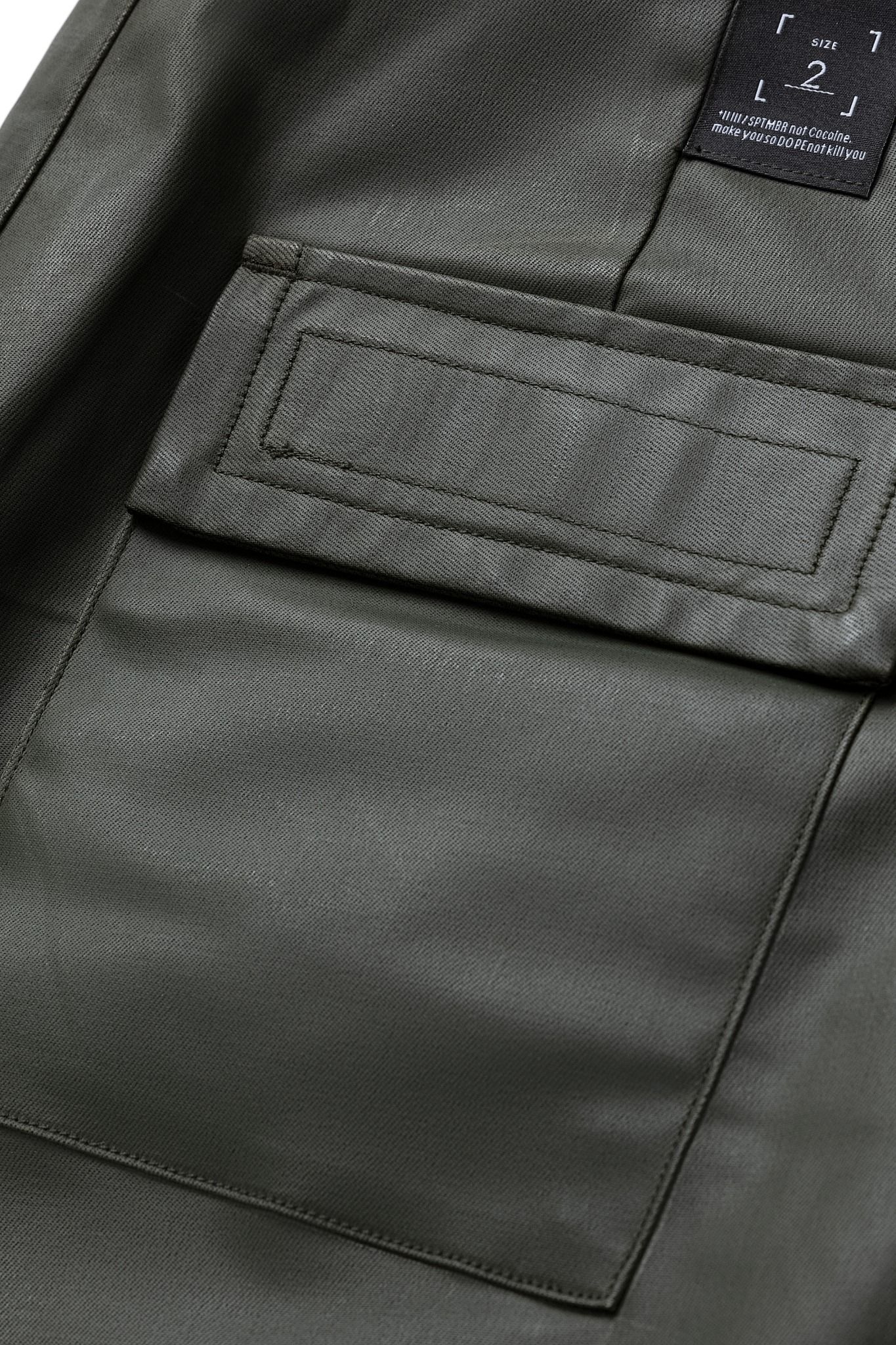 23'ML shorts / MW/ olive