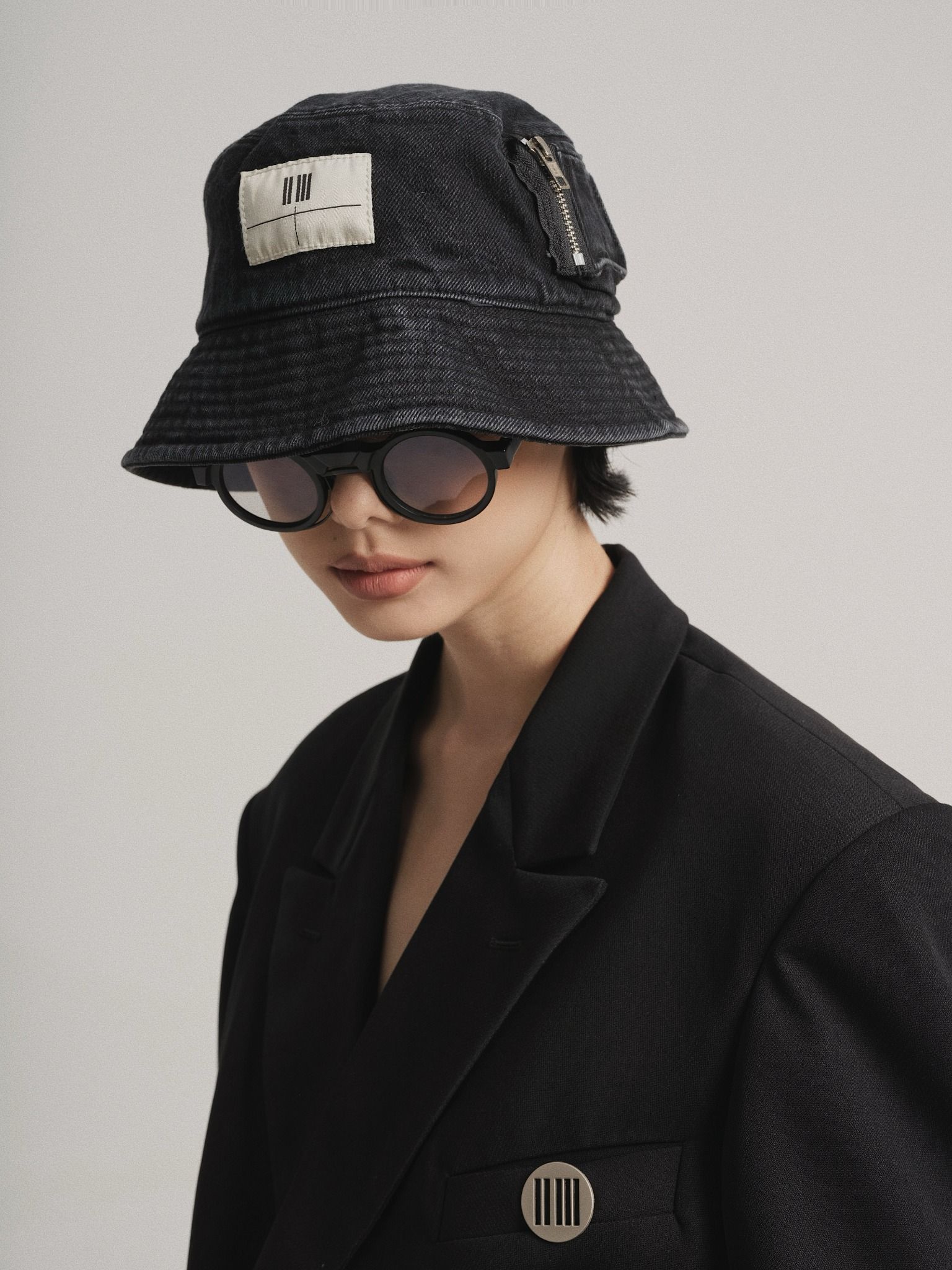 23'Bucket Hat
