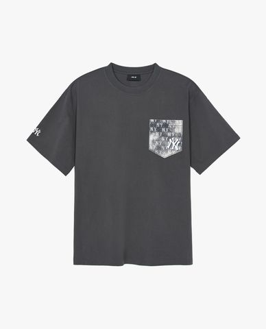 MLB - Áo thun unisex cổ tròn tay ngắn hiện đại Vintage Monogram