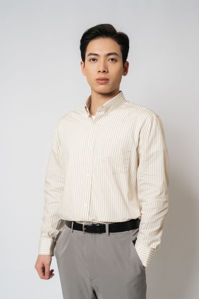  Áo sơ mi nam dài tay cổ button down 