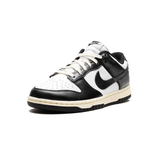  Nike Dunk Low Vintage Panda (W) 