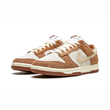Nike Dunk Low Prm Medium Curry