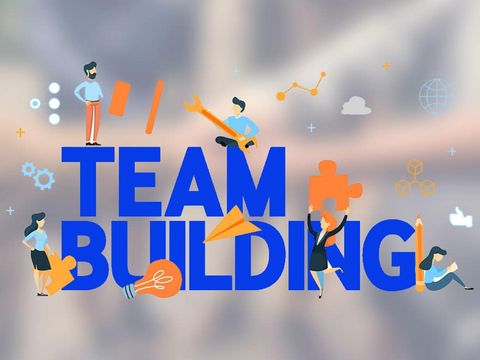 Kịch Bản Team Building: We Are Family